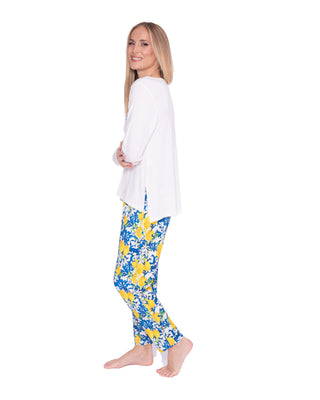Cremefarbener/Augusto-gemusterter Pyjama mit Hose